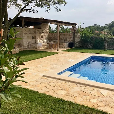 Bofina Villa *